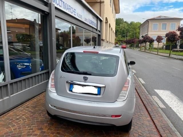 Lancia Ypsilon 1.2 Argento