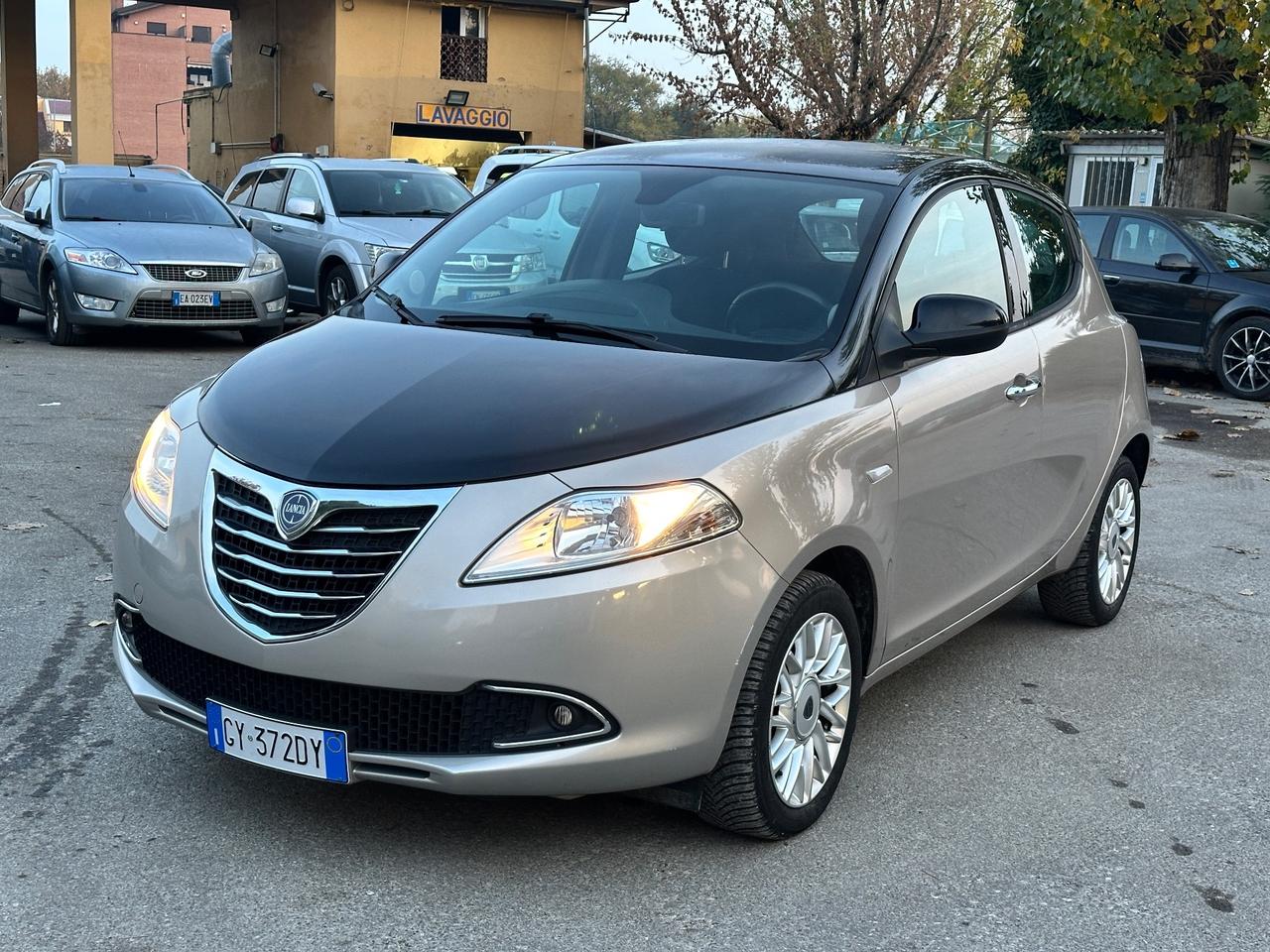 Lancia Ypsilon 1.2 Platinum solo 115mila km