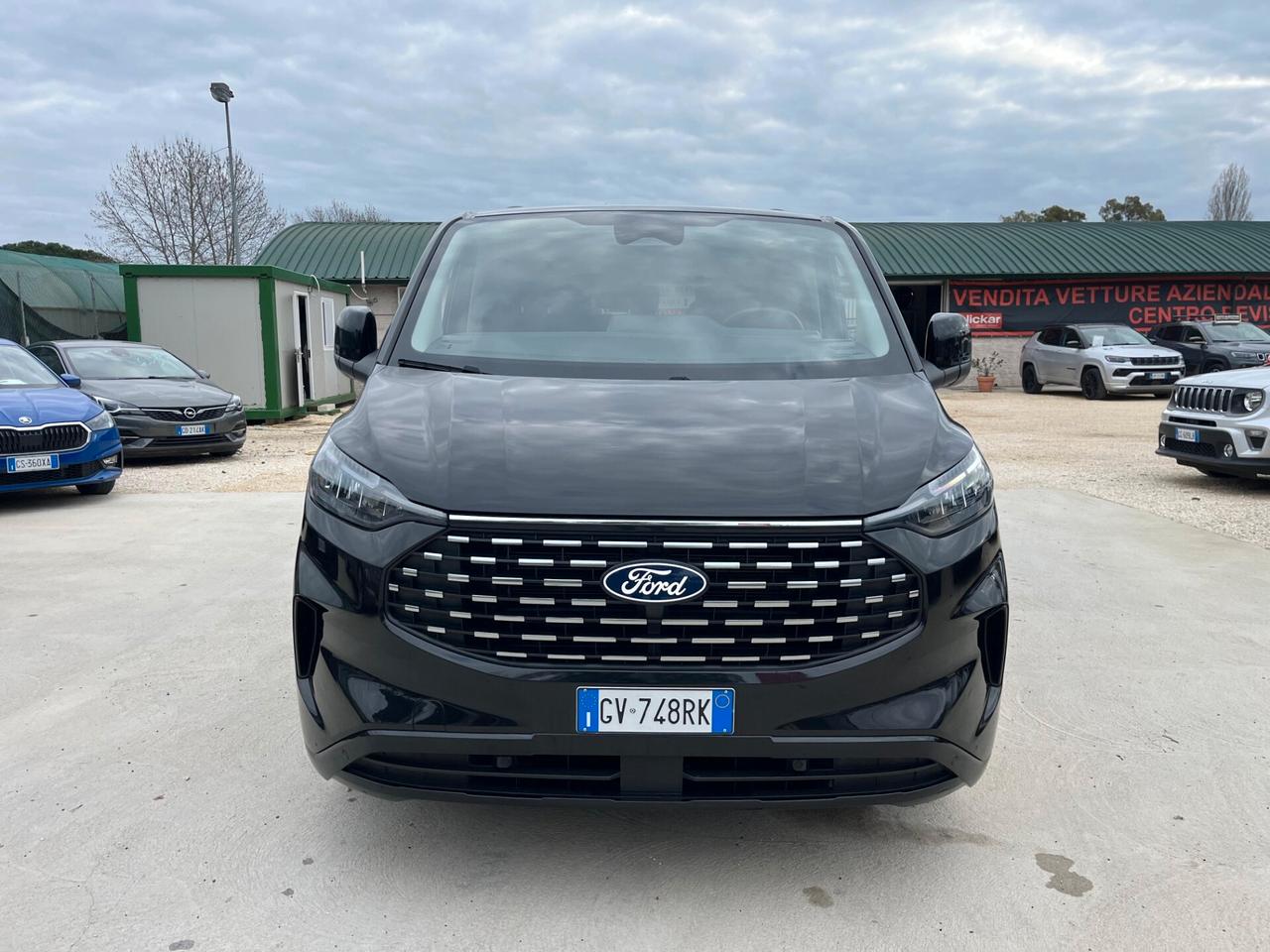 Ford Tourneo Custom 320 L2H1 2.0 170CV AUTO