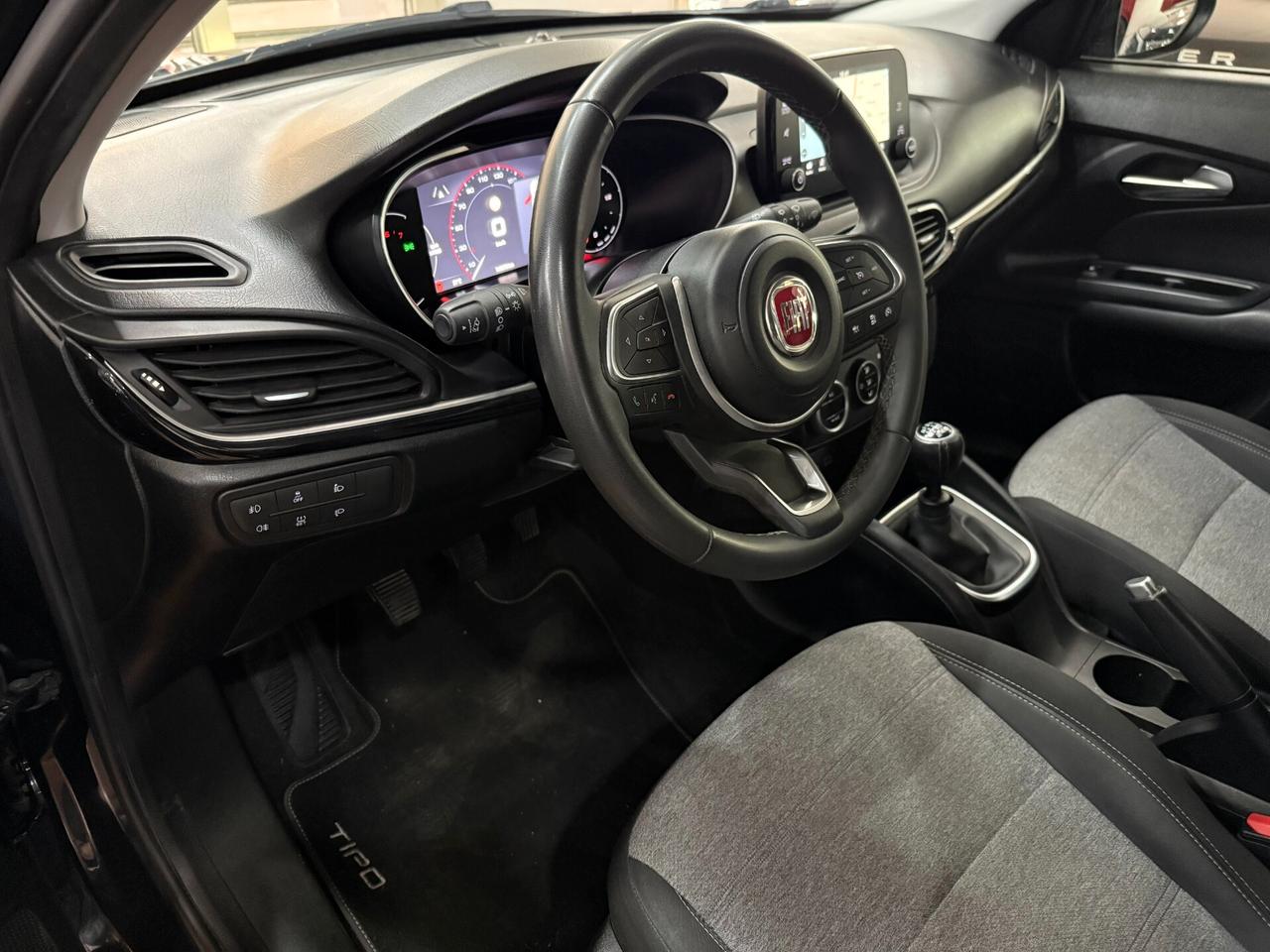 FIAT TIPO 1.6 MJT 130CV CROSS 5PORTE - 2022