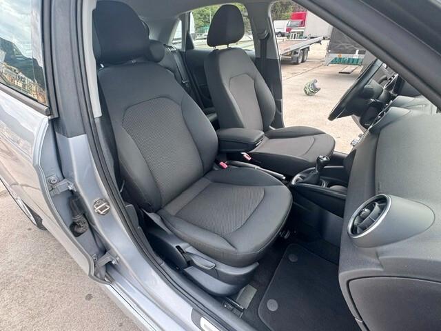 Audi A1 Spb 1.4 tdi EU6 SLine exterior Ok neopatentati