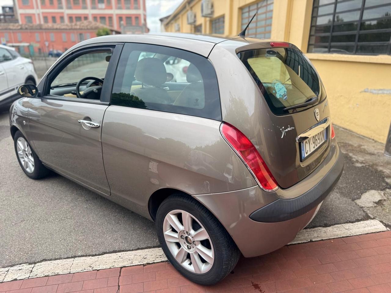 Lancia Ypsilon 2006 1.2 Benzina 130.000 KM