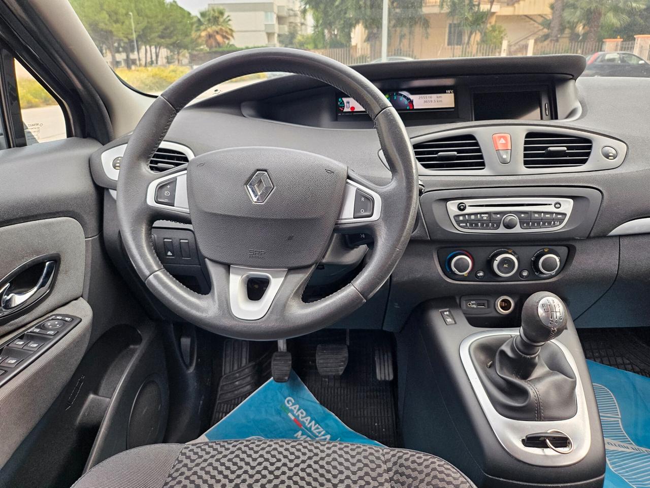 Renault Scenic X-Mod 1.5 dCi 110CV Dynamique