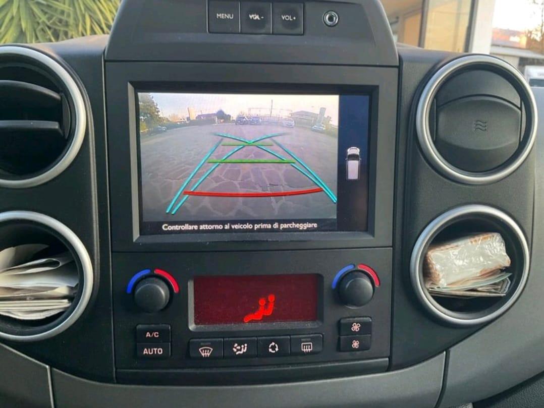 Peugeot Partner Tepee BlueHDi 100 CON RAMPA DISABILI