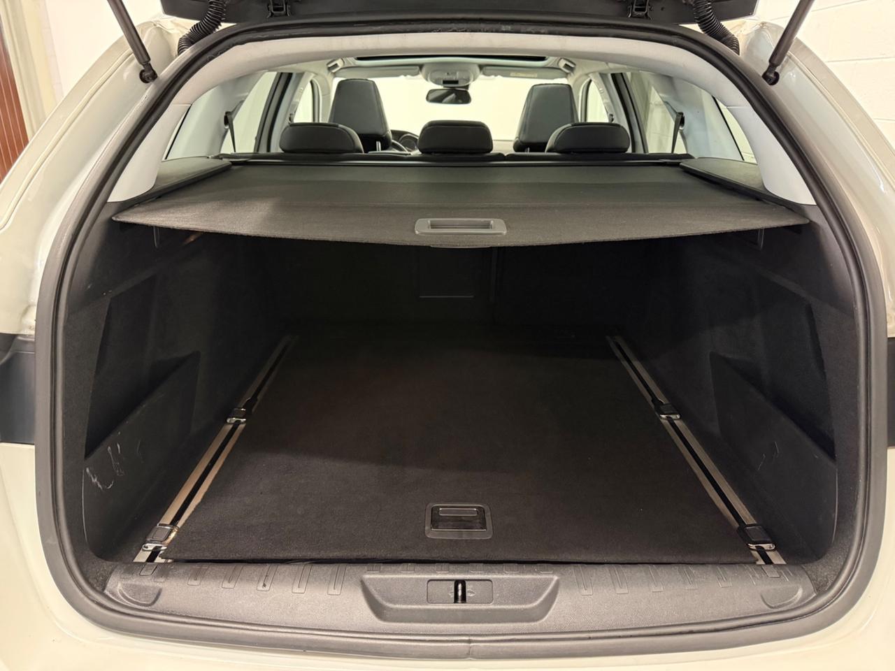 Peugeot 308 BlueHDi 120 S&S EAT6 Allure