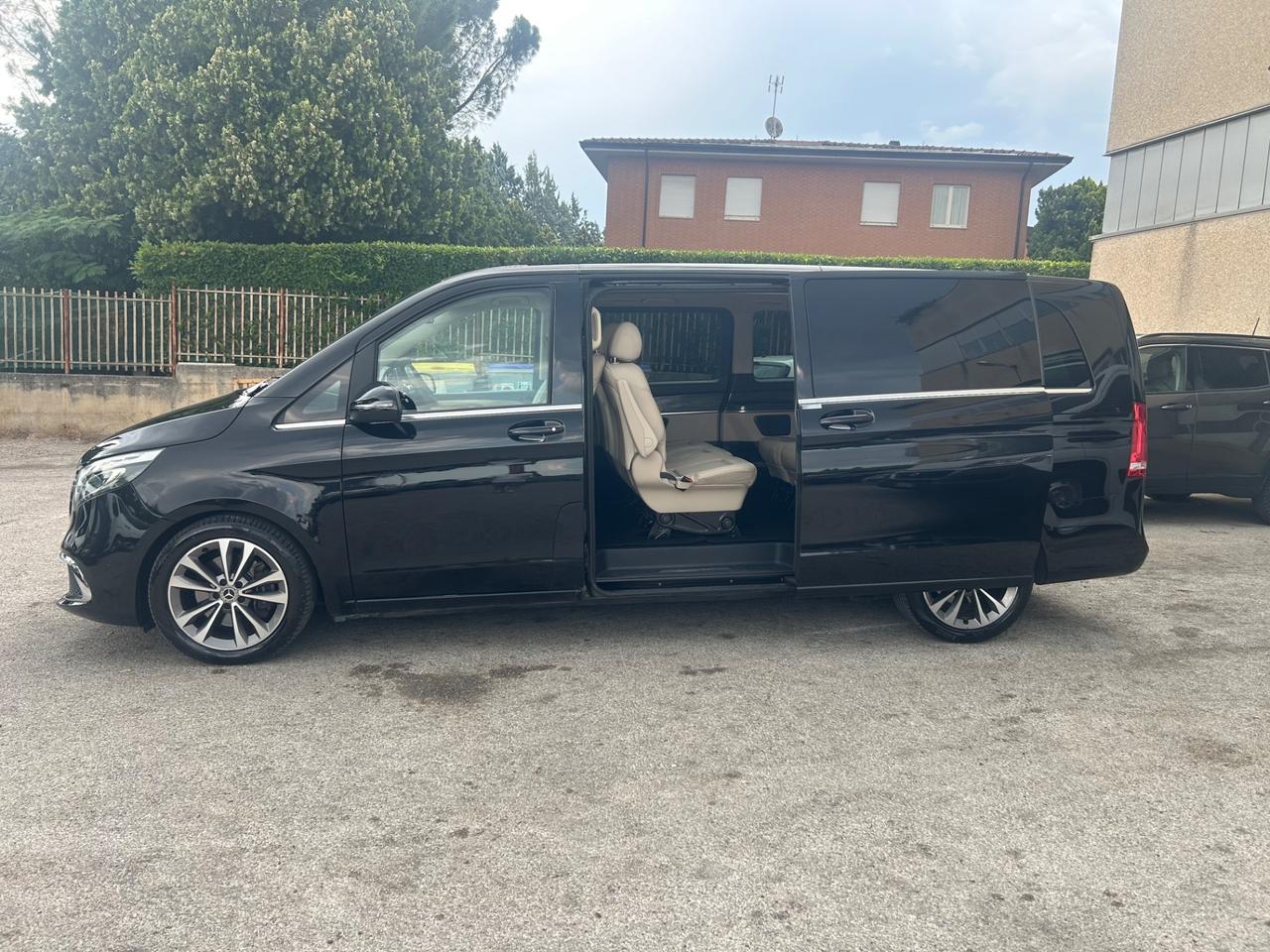 Mercedes-benz V 250 d Automatic Premium Extralong