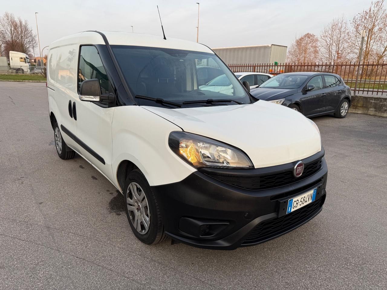 Fiat Doblo 1.6 MJT 105CV 3 POSTI PC-TN Cargo Lamierato SX