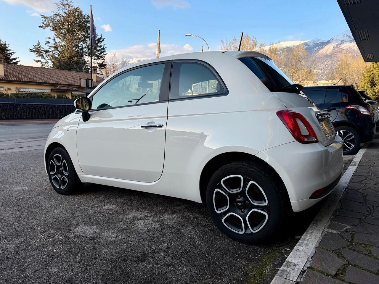 Fiat 500 1.0 Hybrid Club 70 CV