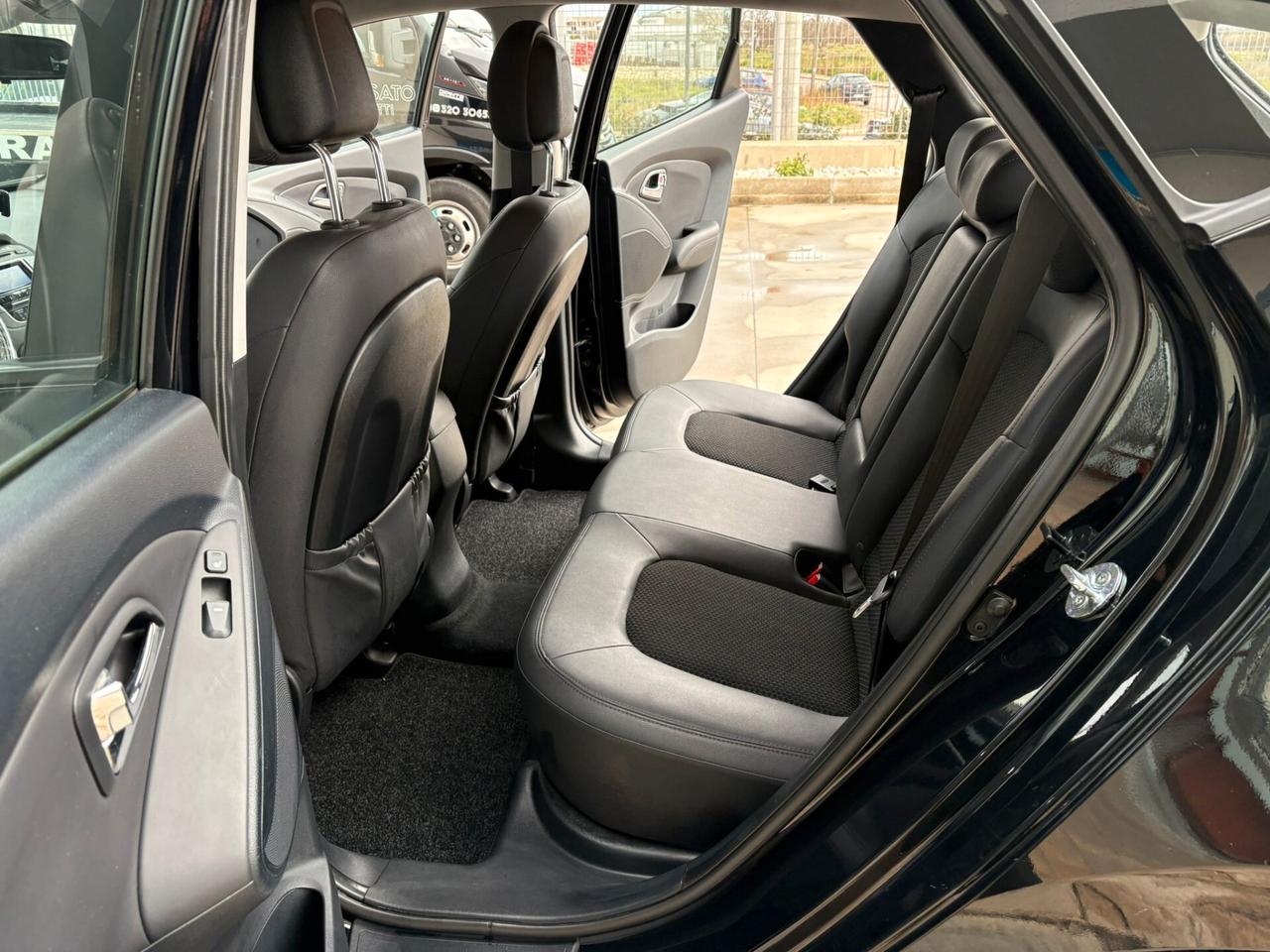 Hyundai iX35 CRDi 2WD Xpossible