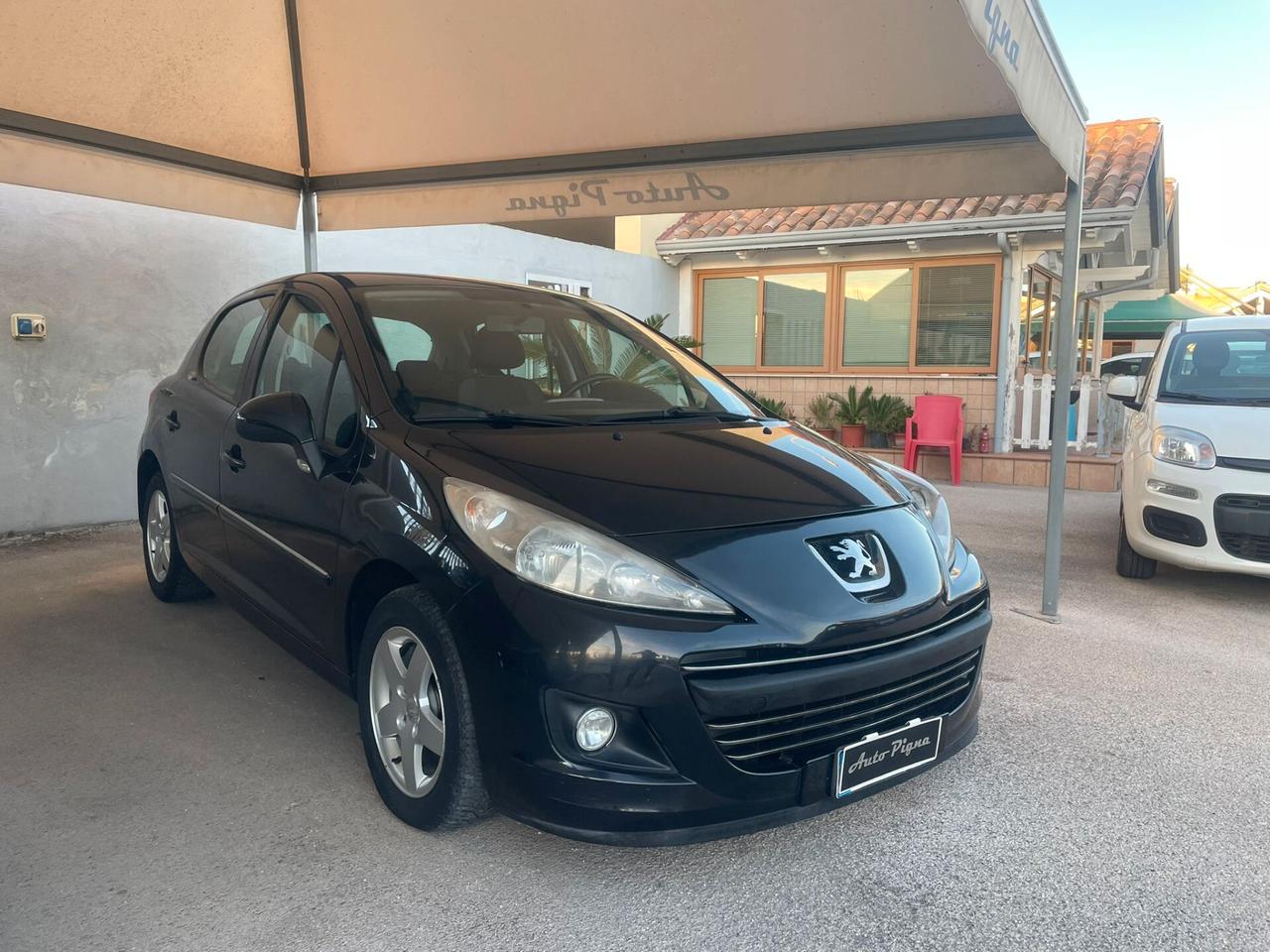 Peugeot 207 1.4 HDi 70CV FAP 5p. XS