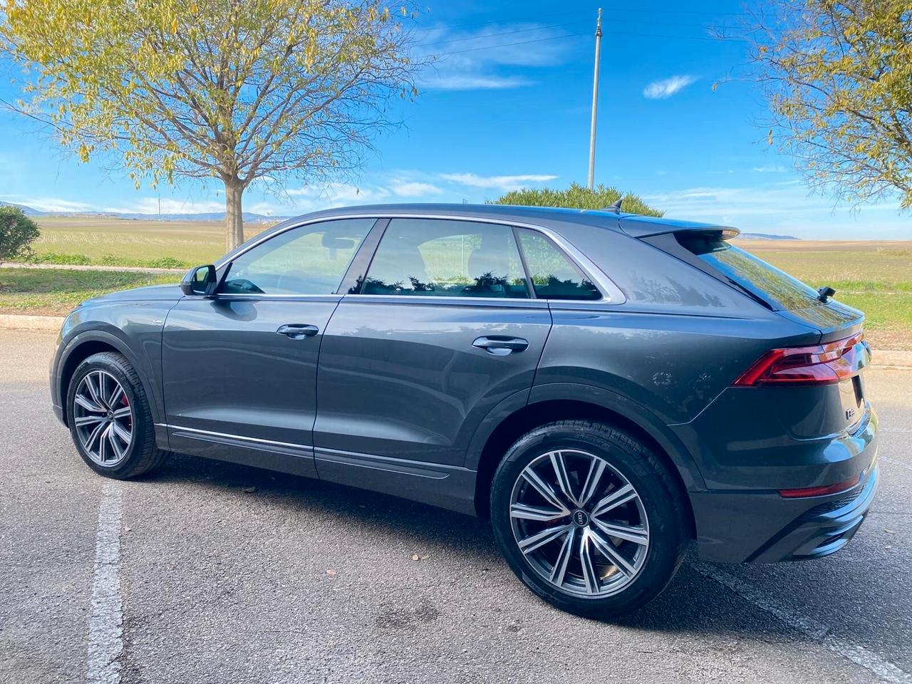 Audi Q8 50 TDI 286 CV quattro tiptronic Sport