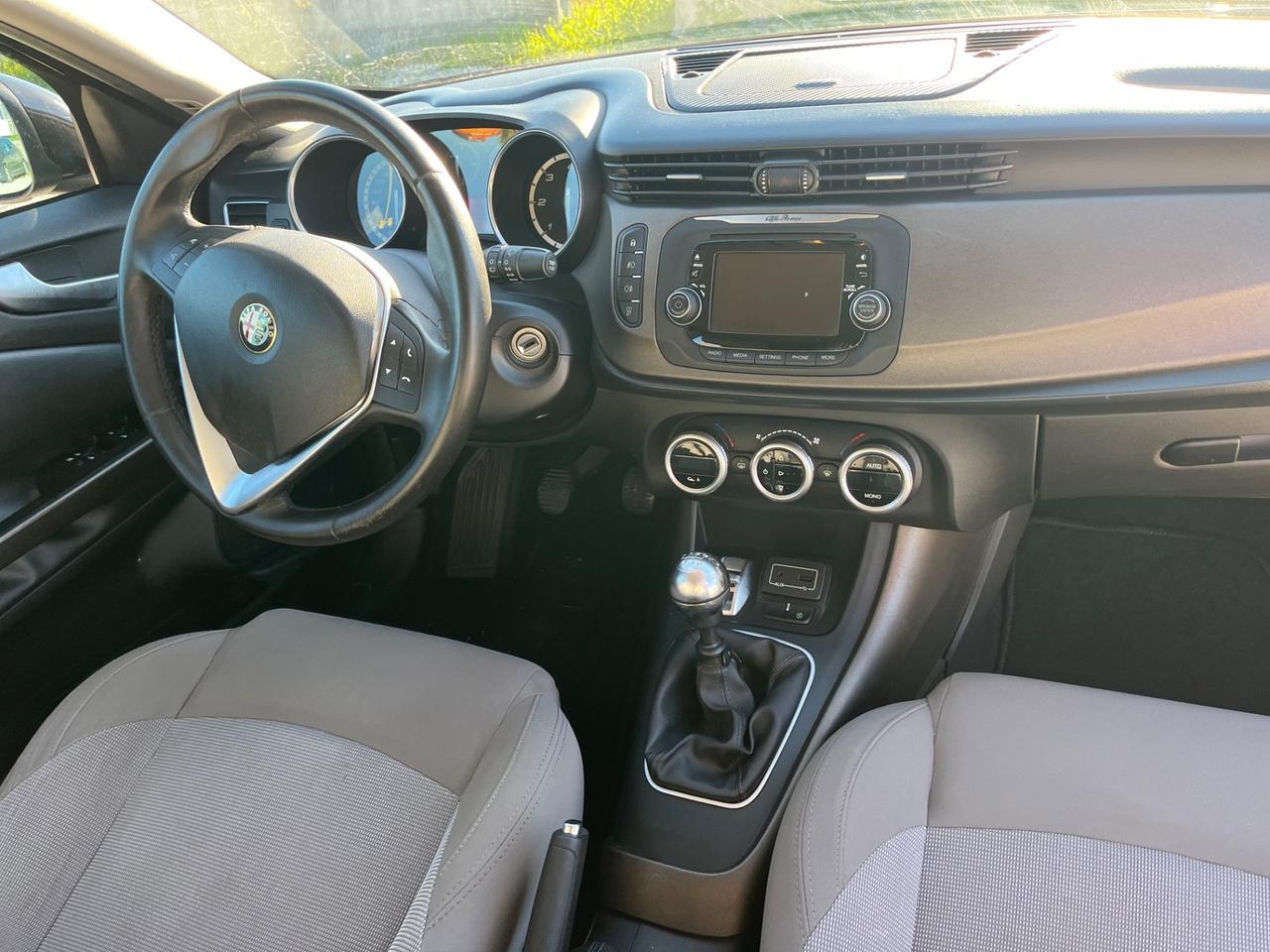 Alfa Romeo Giulietta 1.6 JTDm-2 105CV Business