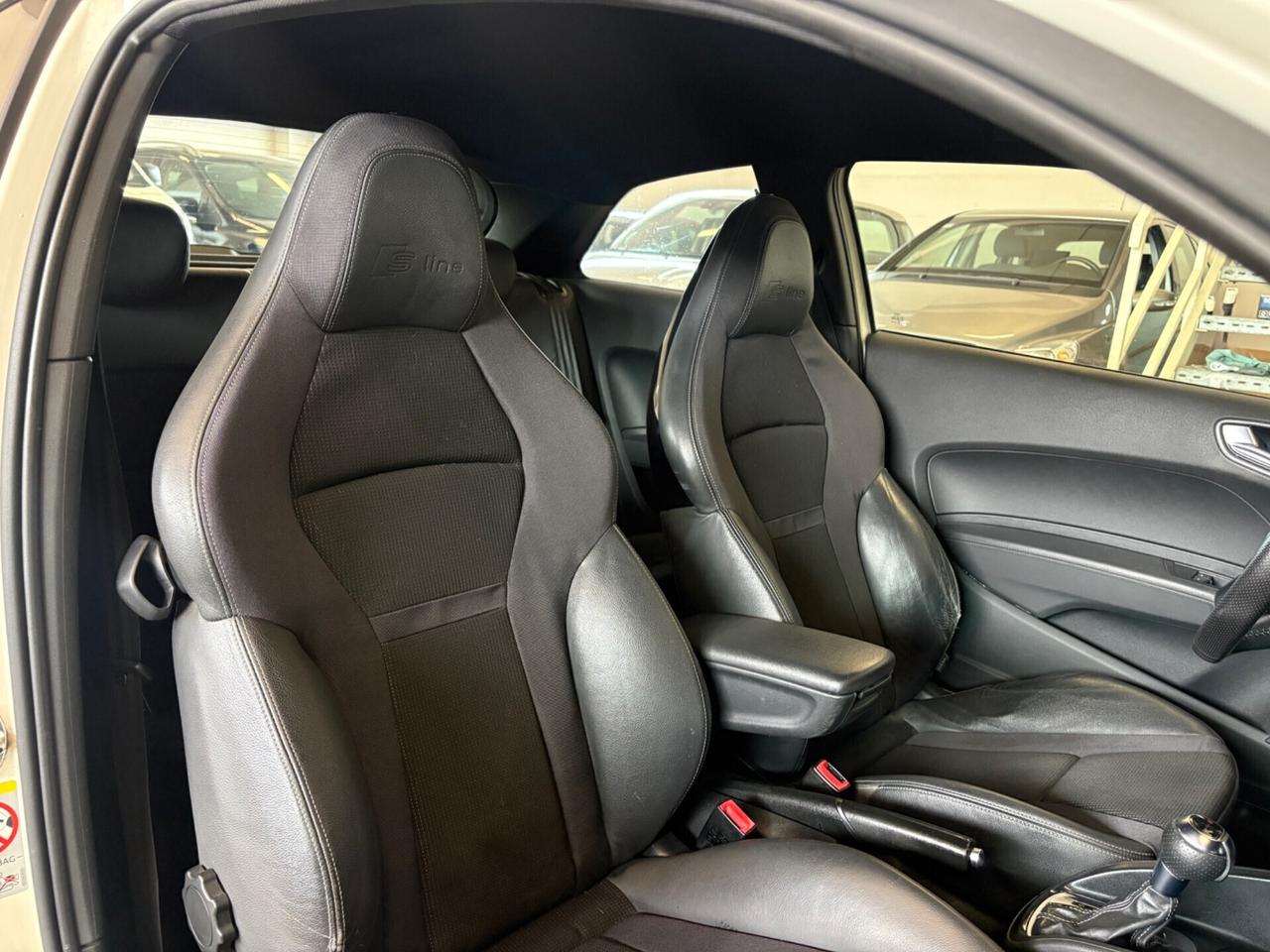 Audi A1/S1 1.4 TFSI 185 CV S tronic Ambition