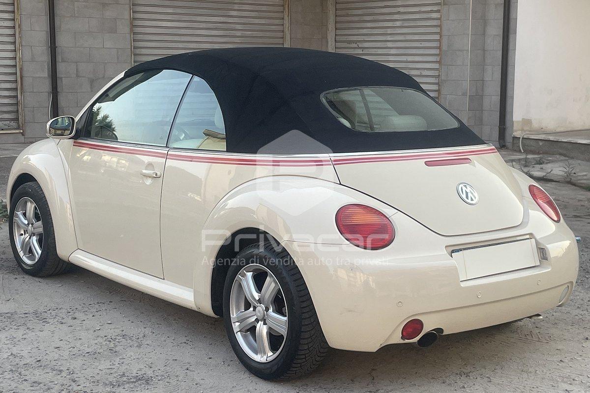 VOLKSWAGEN New Beetle 1.6 Cabrio