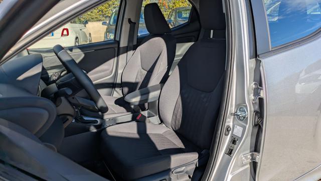 TOYOTA Yaris HYBRID 1.5h 92cv