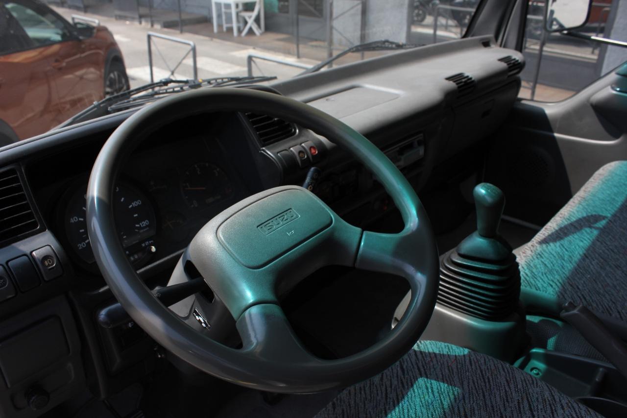 ISUZU CABINATO 70 P RIBALTABILE TRILATERALE PORTATA 4000 KG