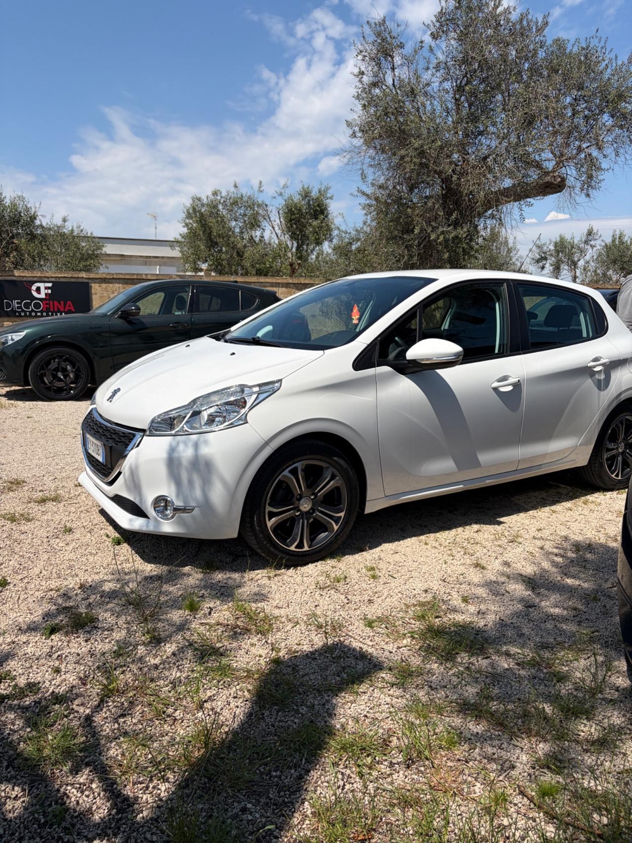 Peugeot 208 PureTech 68 5 porte Active km 130000 ufficiali