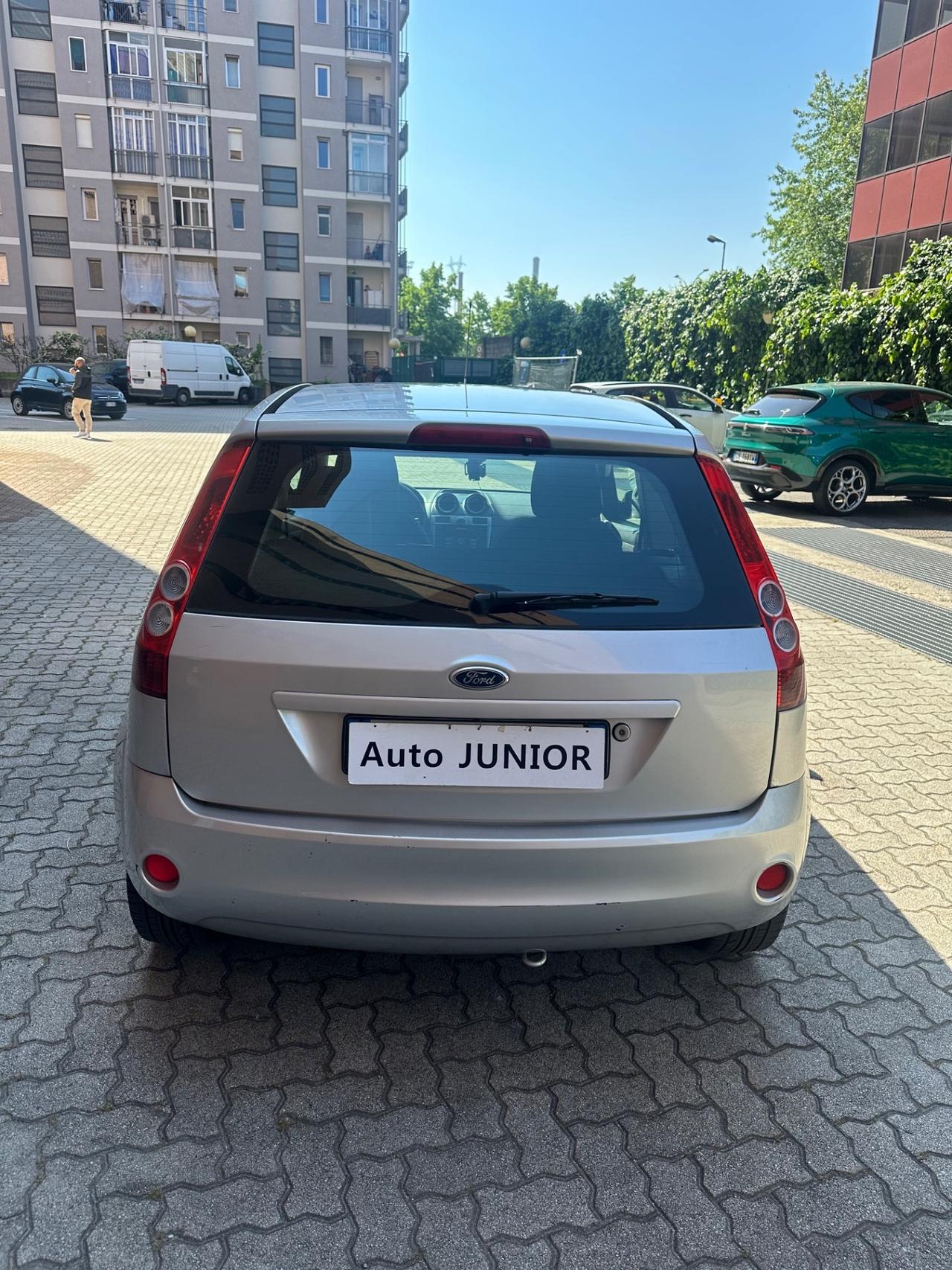 Ford Fiesta 1.2 16V 3p. Ghia