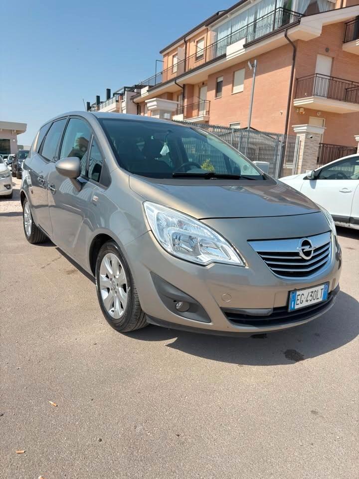 Opel Meriva 1.3 CDTI 95CV ecoFLEX Cosmo