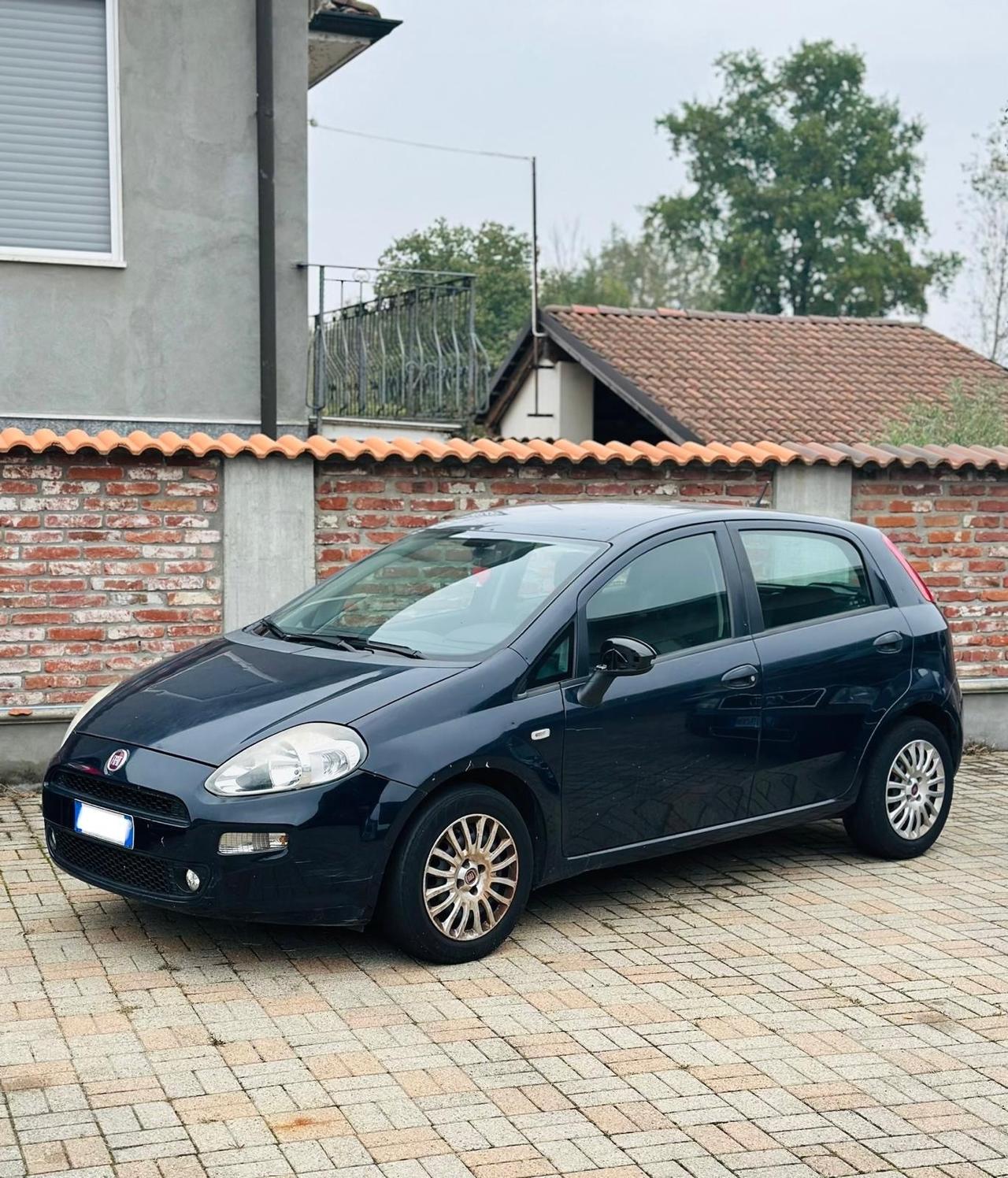 Fiat Punto 1.3 MJT II 75 CV 5 porte Street