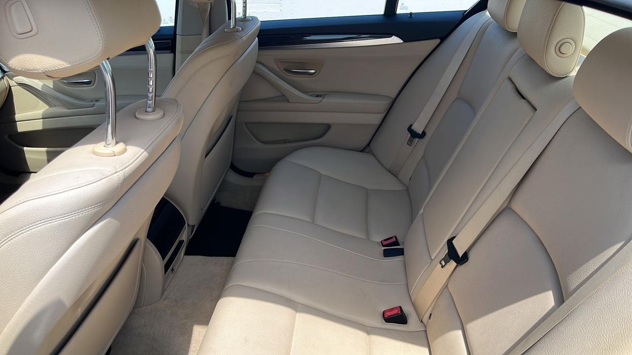 Bmw 520 520d xDrive LEGGI ANNUNCIO
