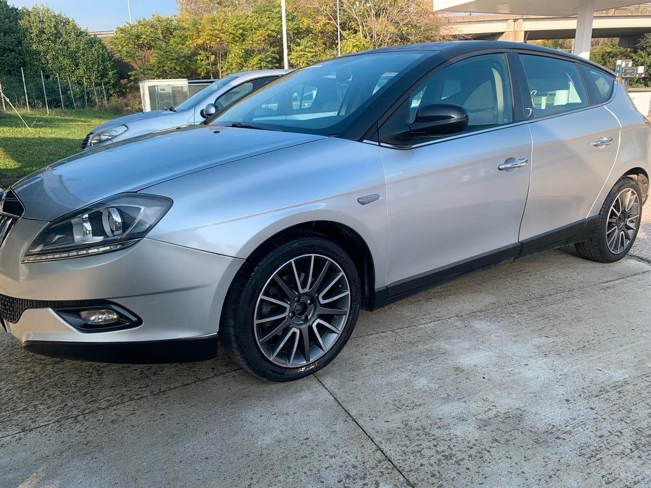 Lancia Delta 1.4 T-Jet 120 CV Argento Ecochic GPL