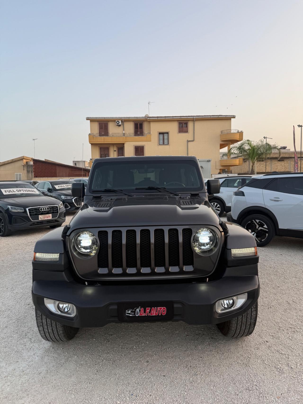 Jeep Wrangler Unlimited 2.2 Mjt II Sahara
