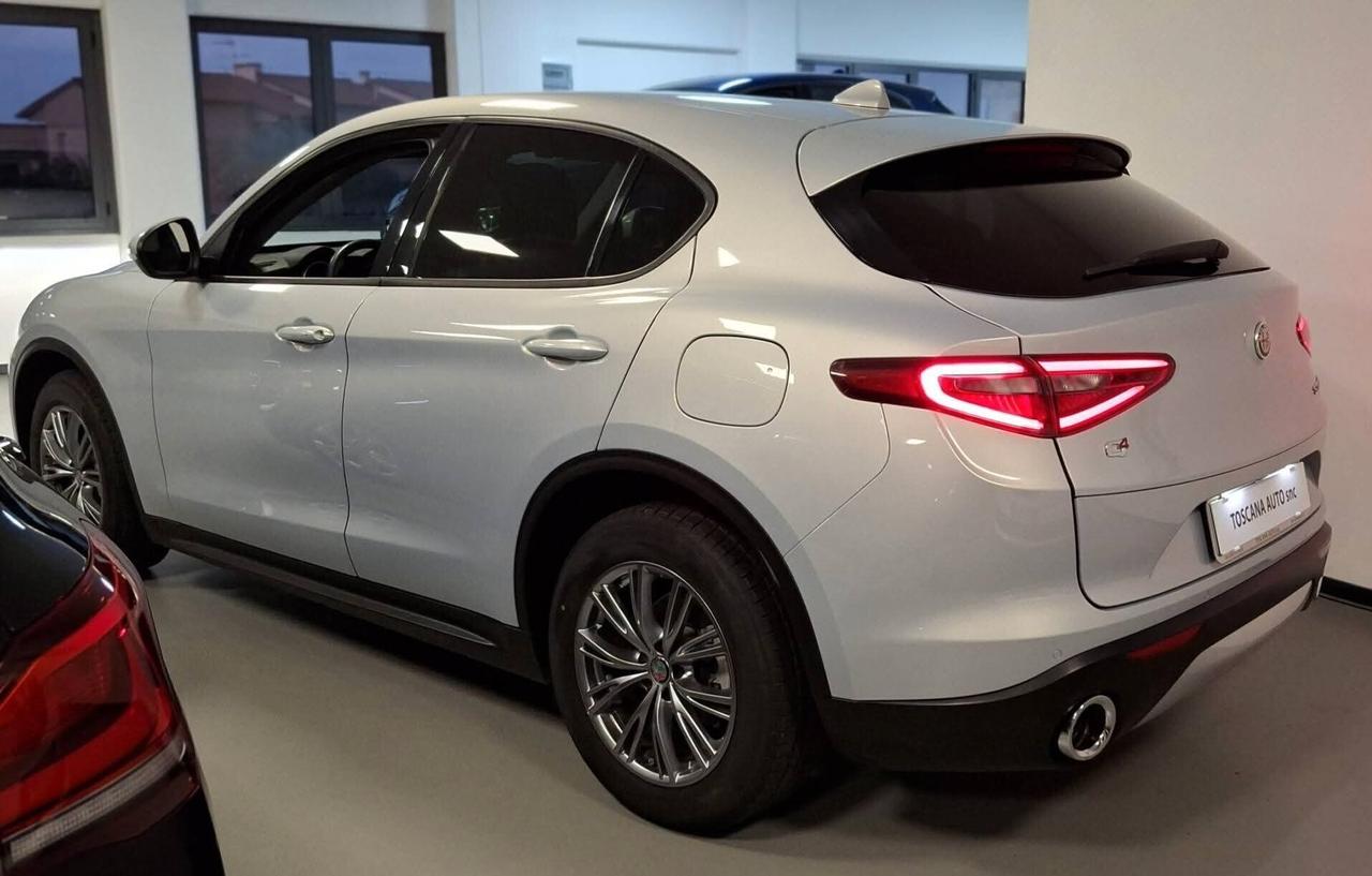 Alfa Stelvio 2.2 Turbodiesel 190 CV AT8 Q4 Business