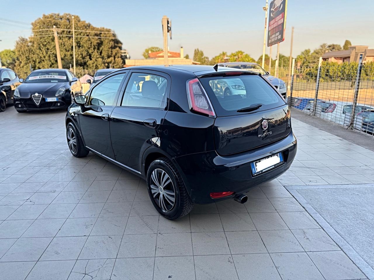 Fiat Punto 1.3 MJT II 75 CV 5 porte Lounge Garanzia 12 Mesi