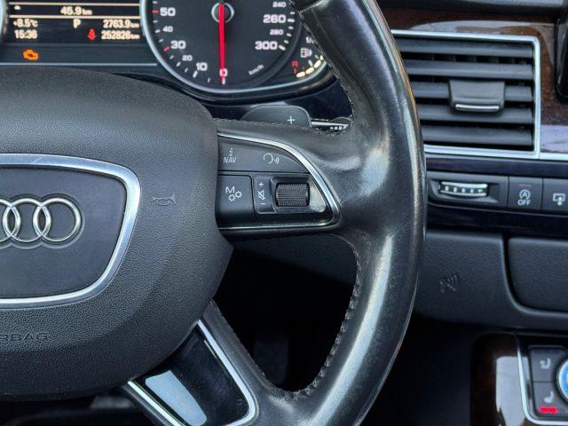 AUDI A8 3.0TDI 258CV quattro tiptronic TETTO/TELECAMERA