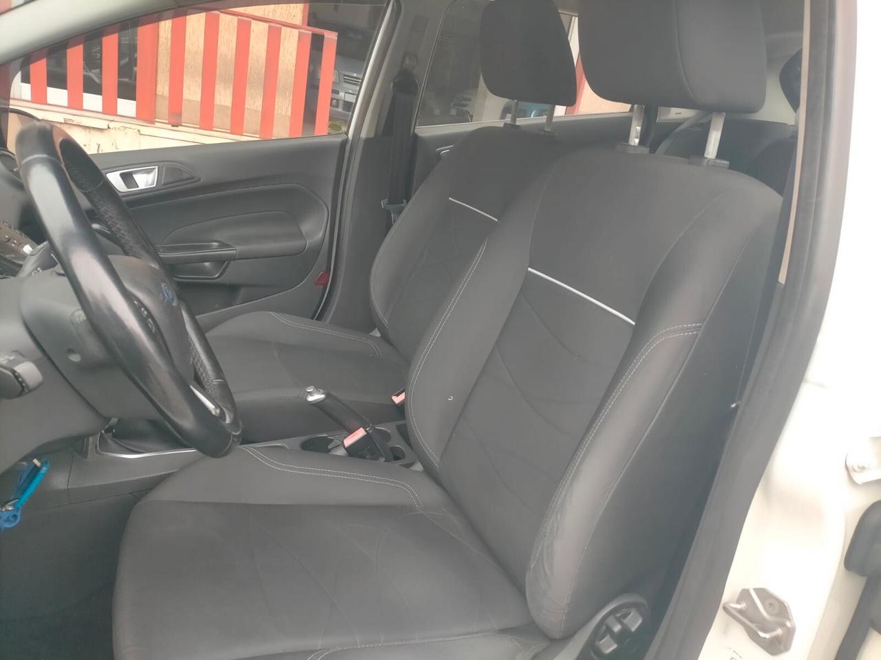 Ford Fiesta 1.5 TDCi 75CV 5 porte Business