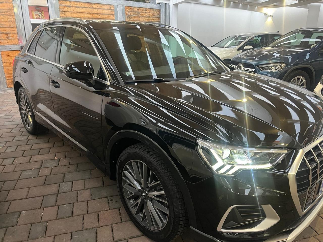 Audi Q3 40 TFSI quattro S tronic line edition