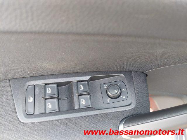 VOLKSWAGEN Touran 2.0 TDI 150 CV SCR DSG BMTechnology