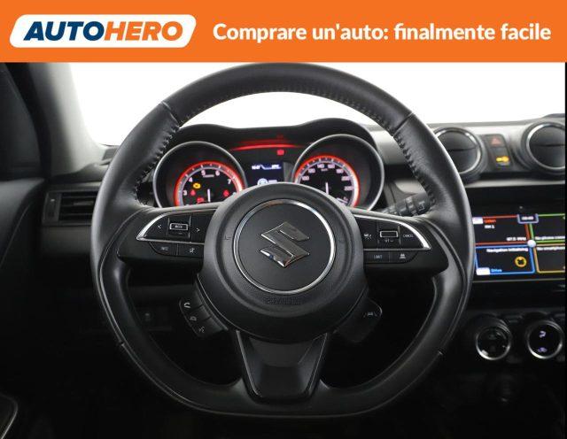 SUZUKI Swift 1.2 Hybrid Top