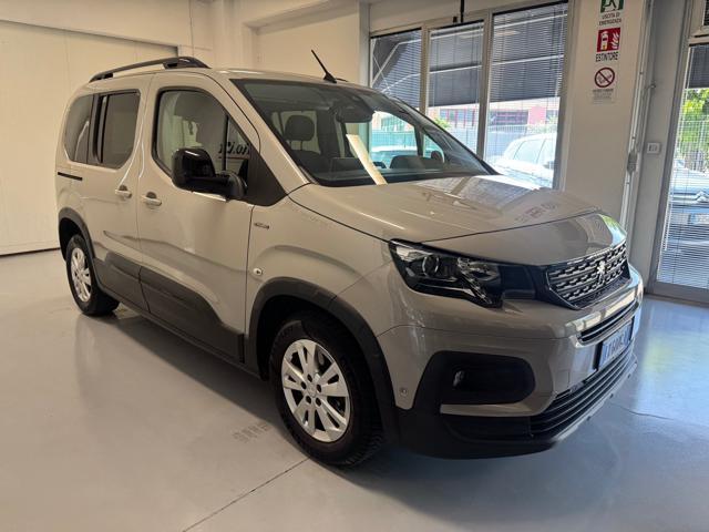 PEUGEOT Rifter BlueHDi 130 S&S EAT8 GT Line Standard