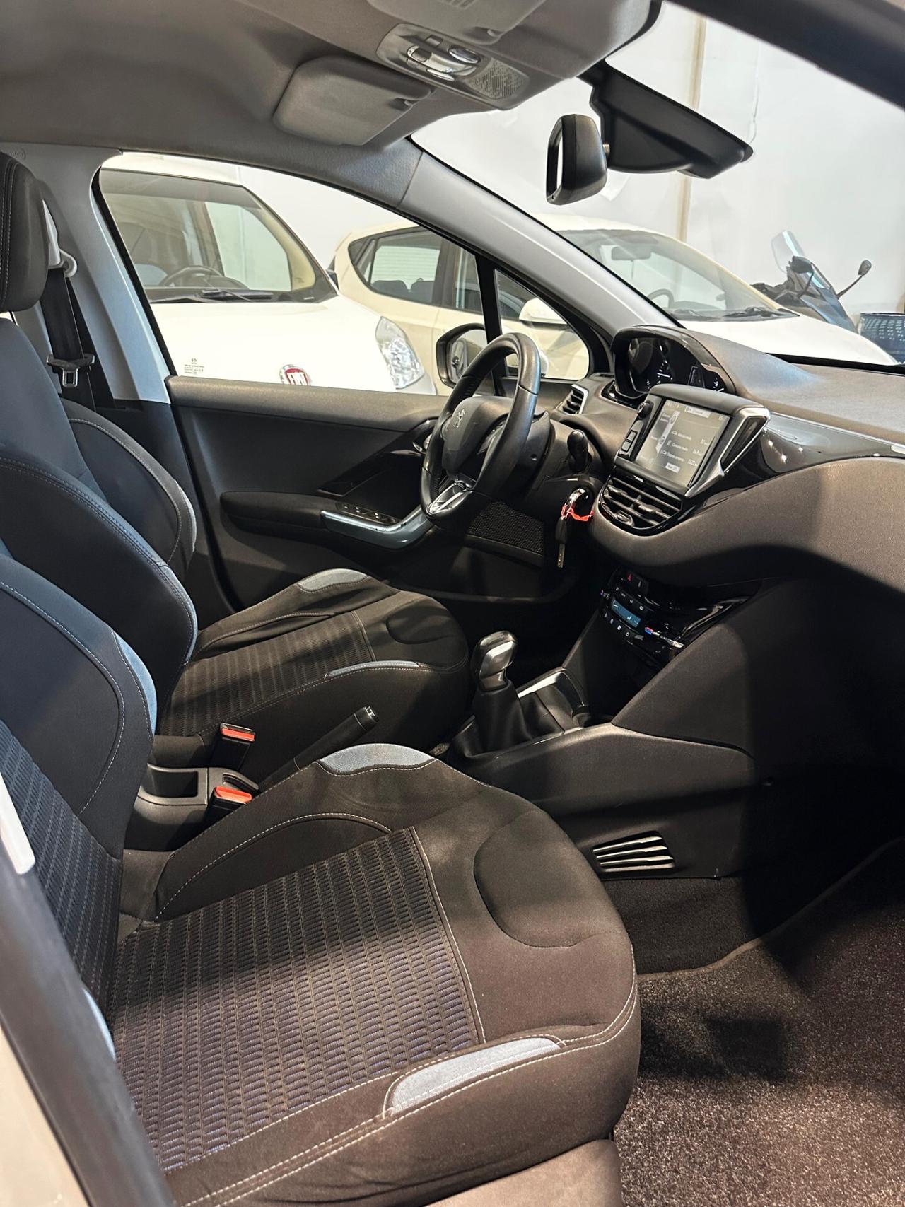 Peugeot 208 1.2 VTi 82 CV 5 porte Access