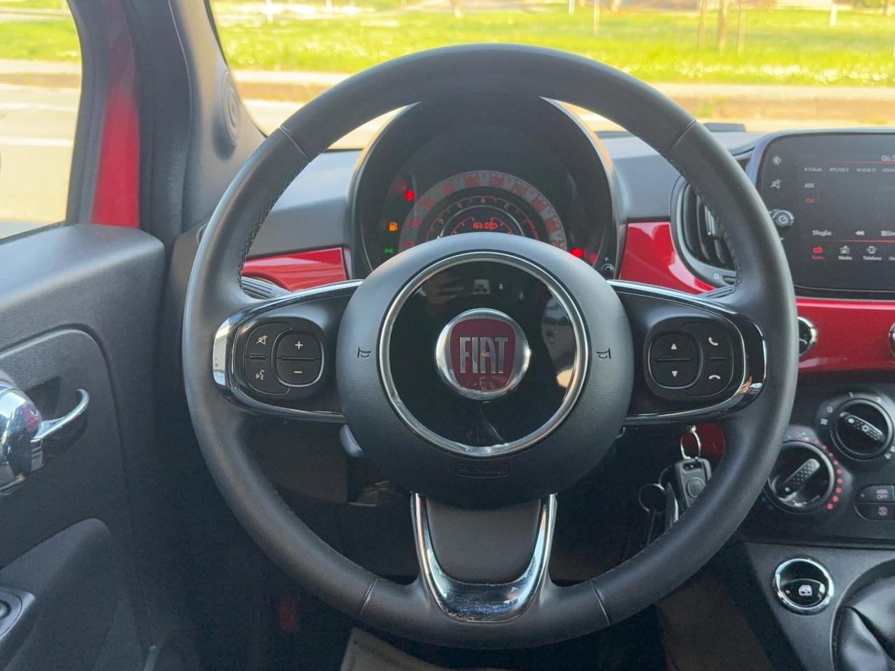Fiat 500 1.0 Hybrid Red