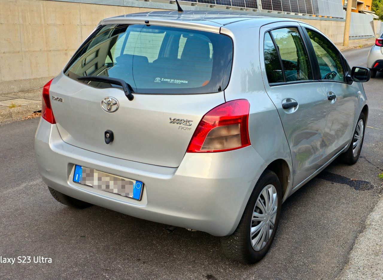 Toyota yaris ok neopatentati garantita 12 mesi