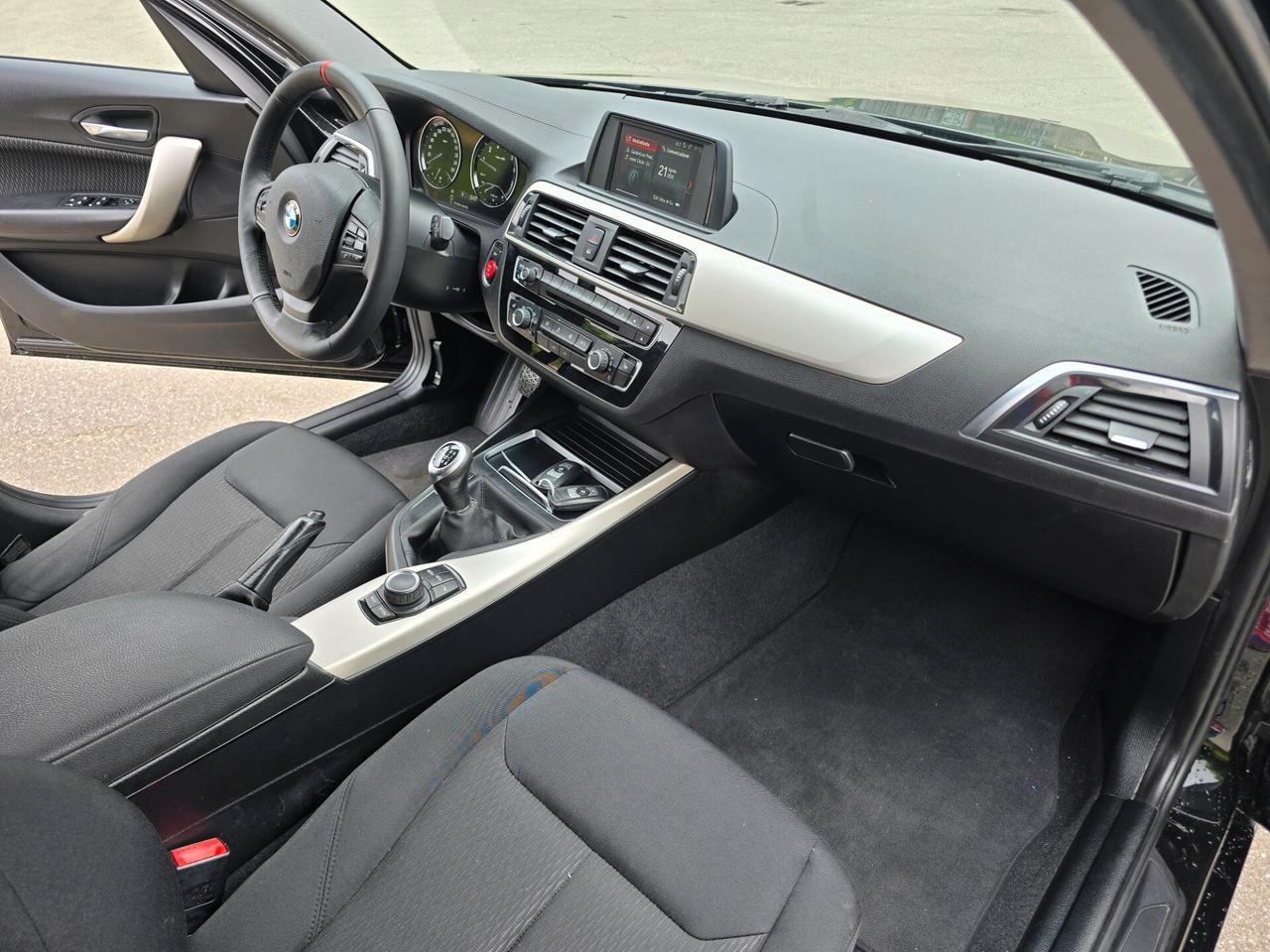 Bmw 116 116i 5p. Sport