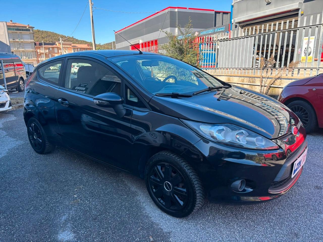 Ford Fiesta 1.4 Bz.- GPL Titanium NEOPATENTATI