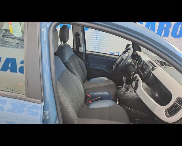 FIAT New Panda 1.0 firefly hybrid 70cv 5p.ti Cross
