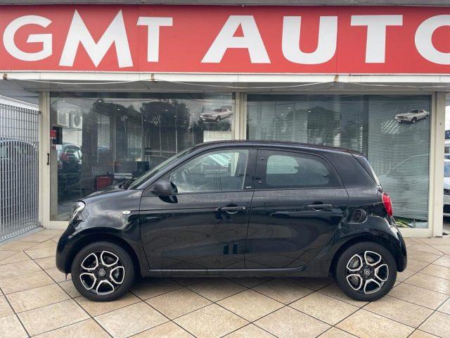 SMART ForFour 1.0 71CV PASSION NEOPATENTATI CERCHI 15" GARANZIA