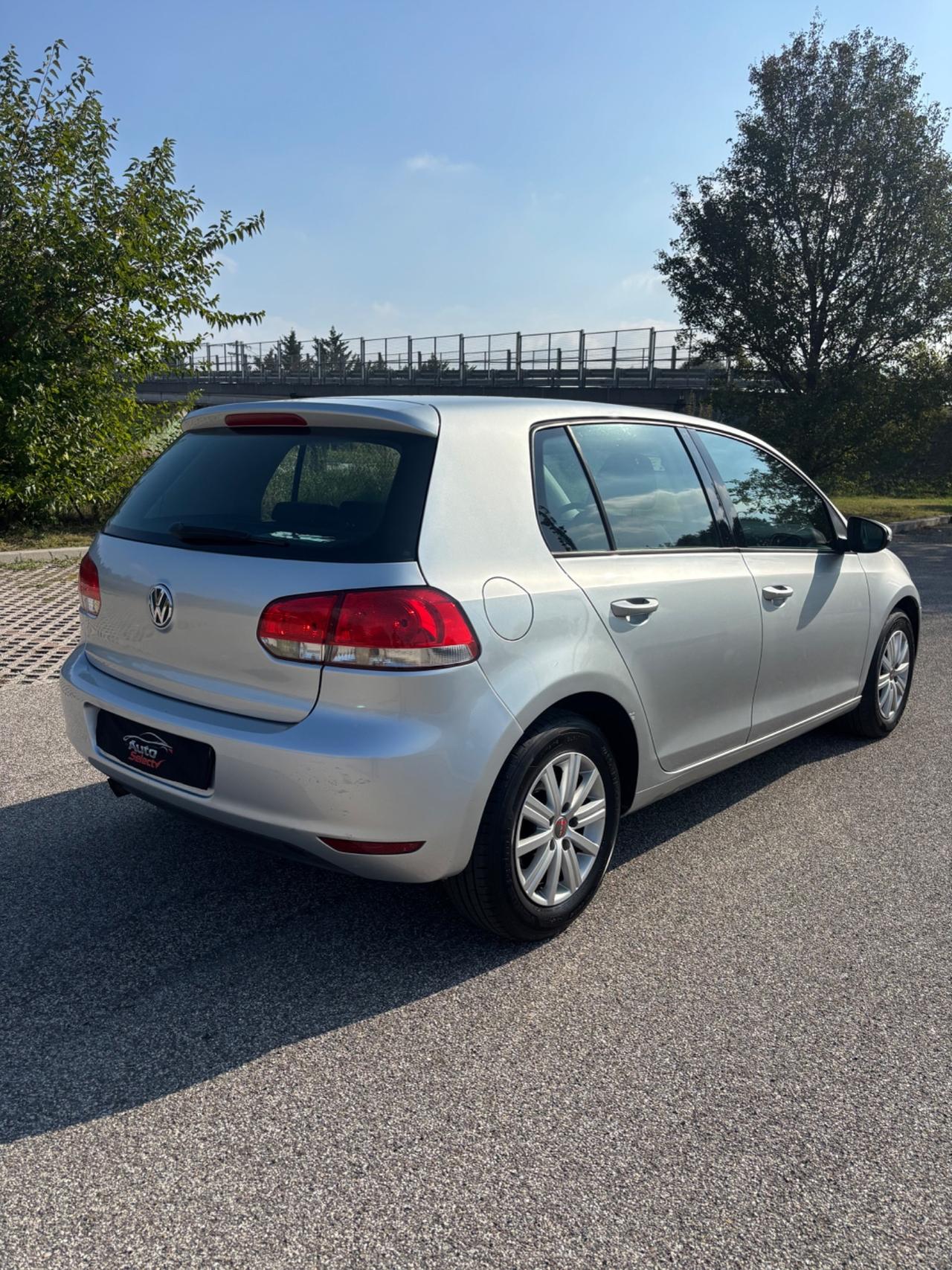 Volkswagen Golf 1.6 TDI DPF 5p. Highline