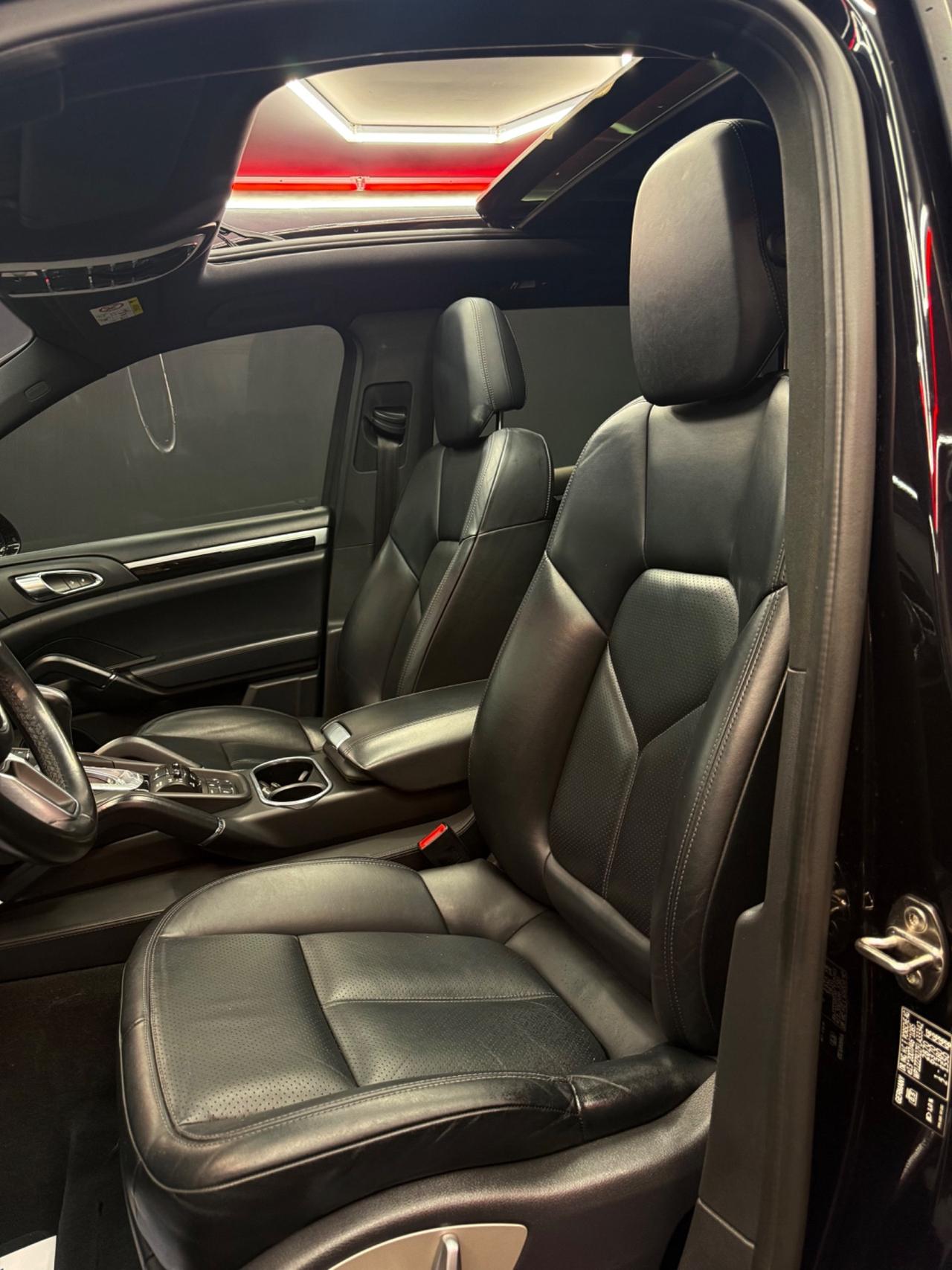 Porsche Cayenne 3.0 Disel V6 IPER FULL