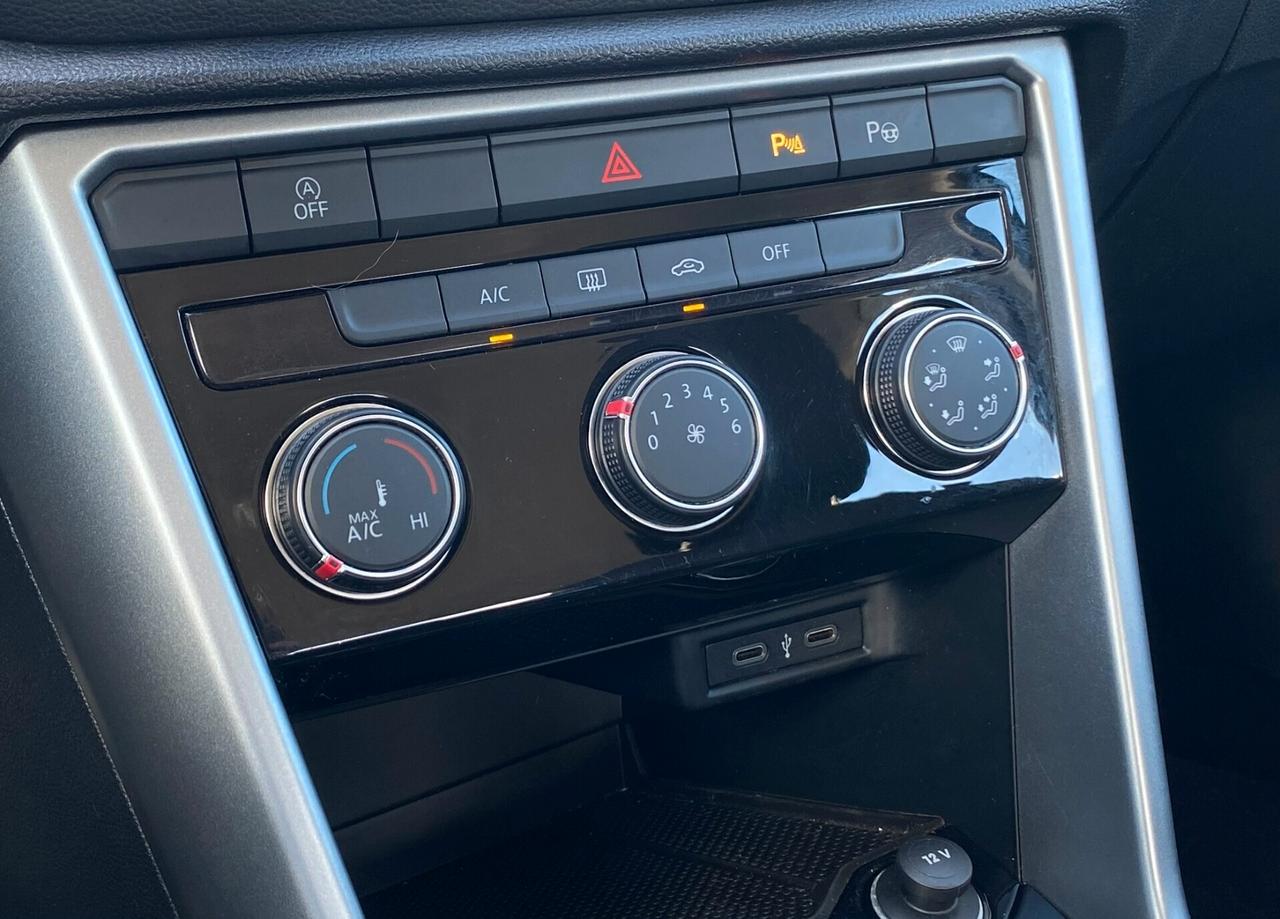 Volkswagen T-Roc Life 2.0 TDI 150CV DSG