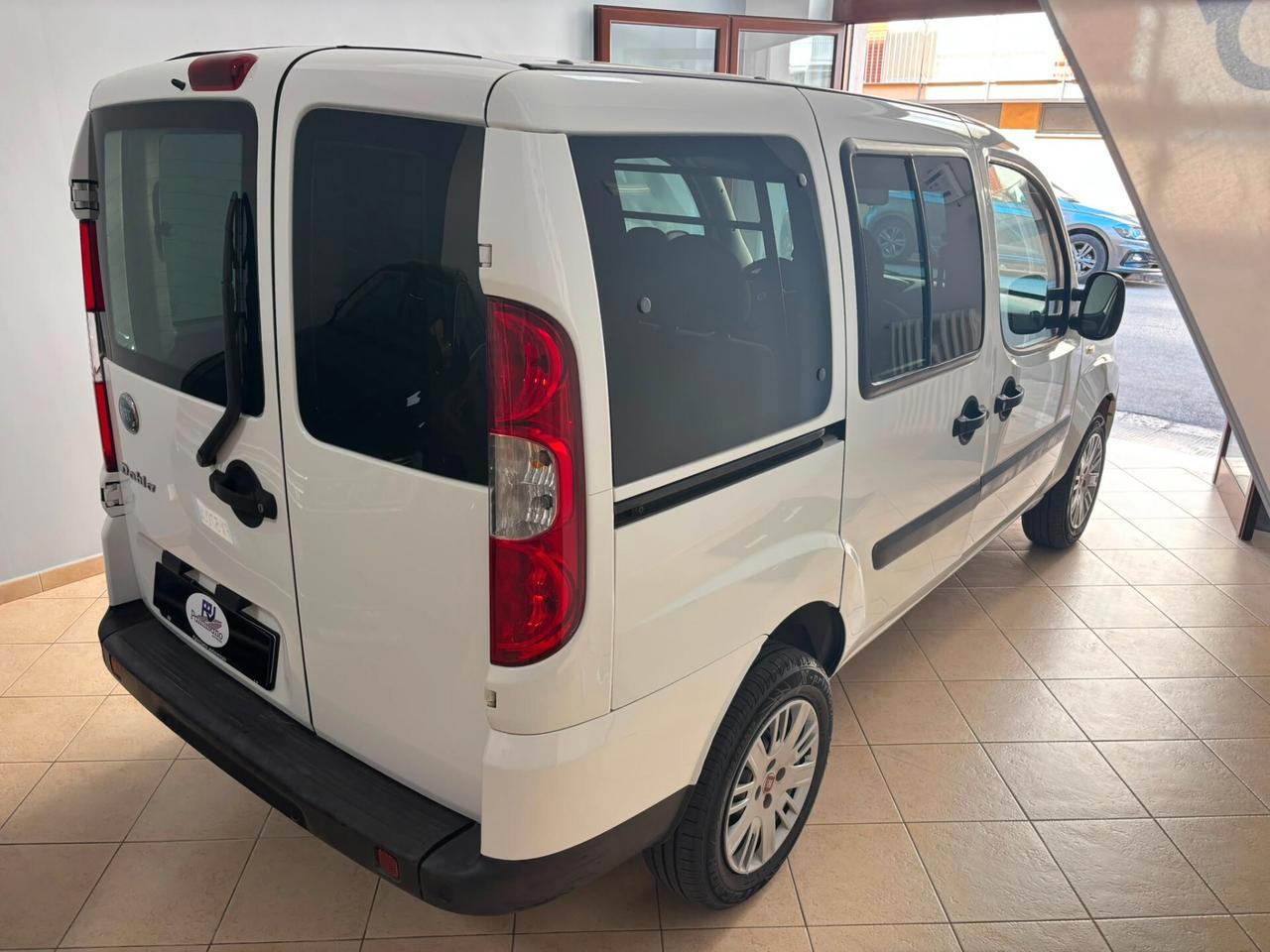Fiat doblo 1.3 mtj euro4 5 POSTI