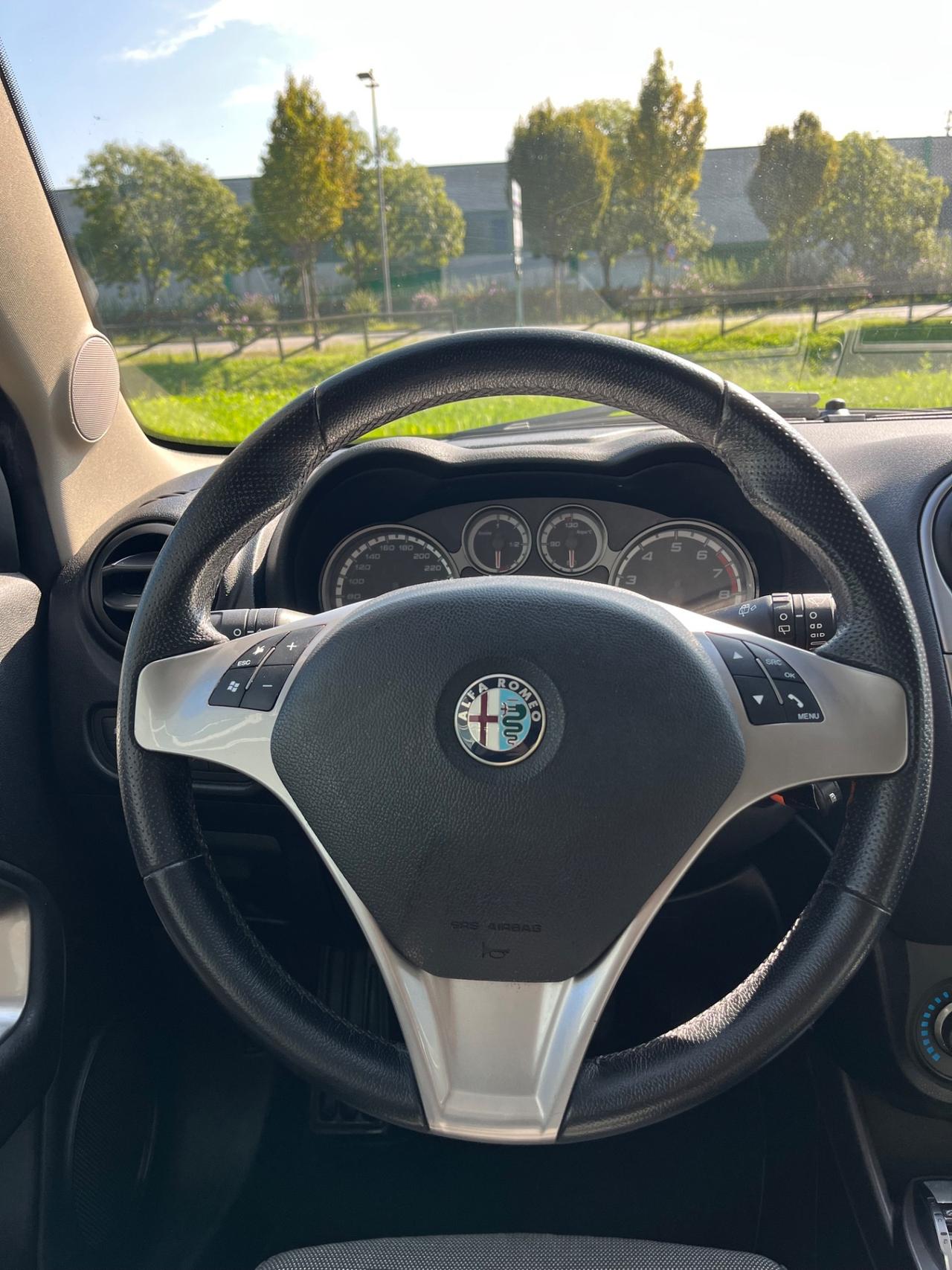 Alfa Romeo MiTo 1.4 78 CV Neopatentati