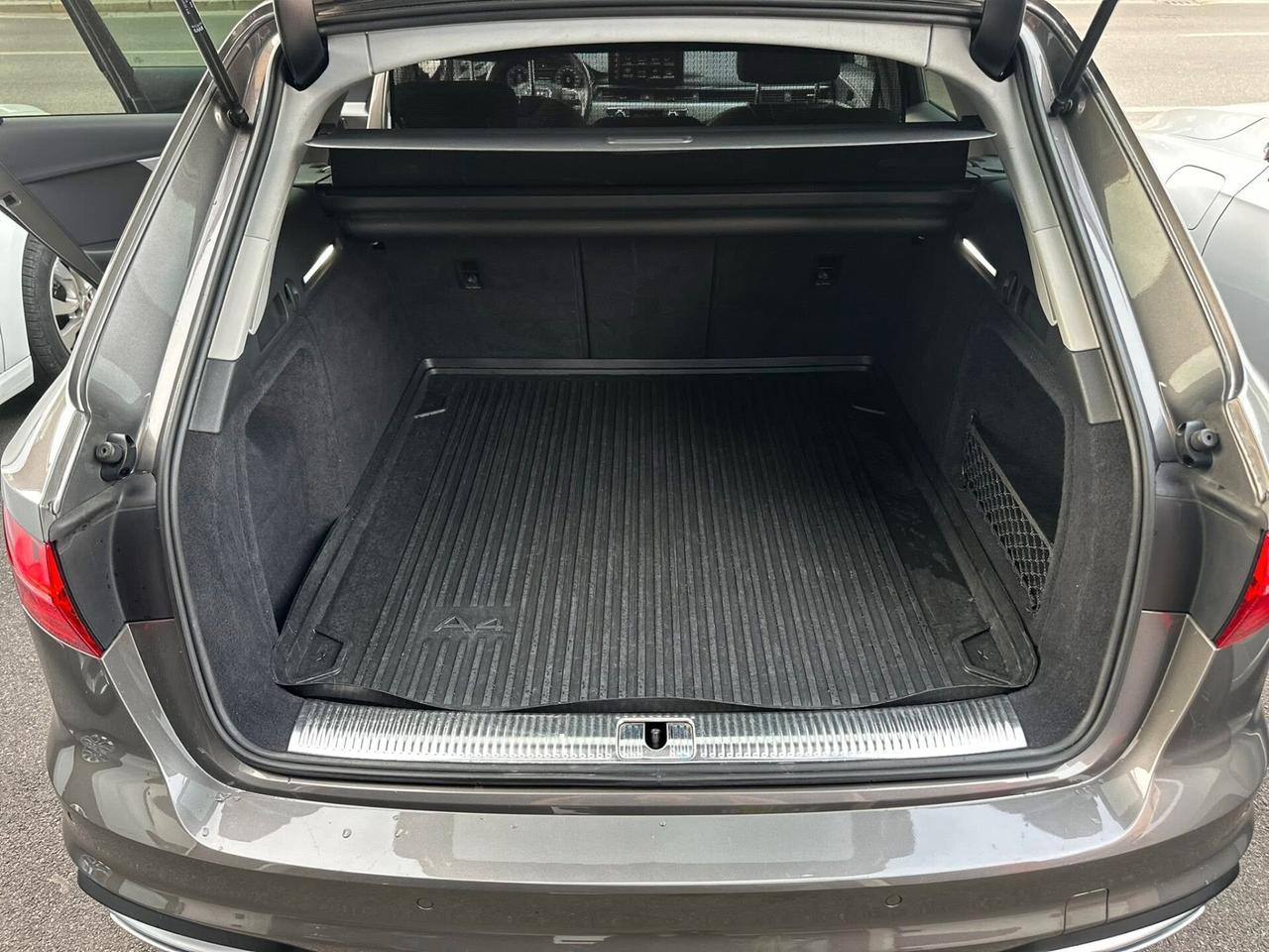 Audi A4 35 TDI/163 CV S tronic line edition
