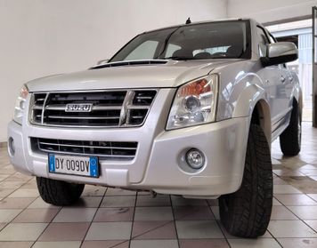 Isuzu D-Max 3.0 TD cat Space Cab 4WD Pick-up L EU4