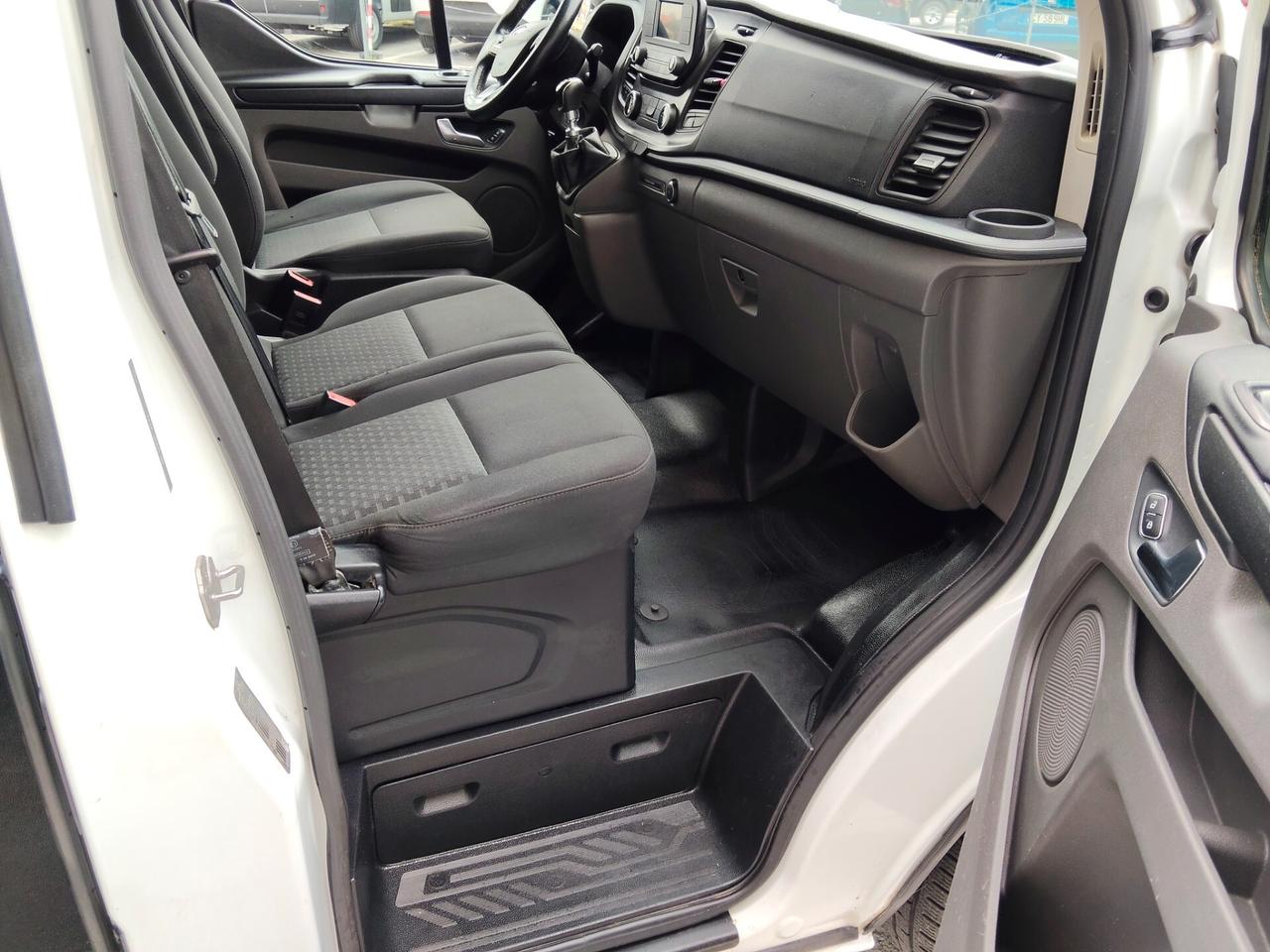 Ford Transit Custom 9 posti 2.0TDCi 130cv passo lungo Hybrid 12/2019